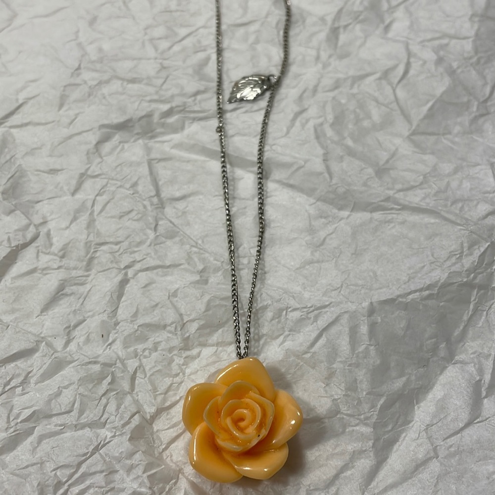 Necklace with floral pendant